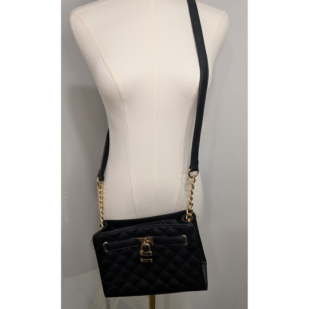 Call It Spring - Black Quilted Shoulder Bag Lock Chain‎ Strap Crossbody Purse